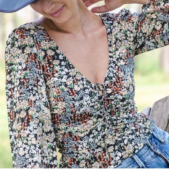 H&M Floral Babydoll Top Women’s XS Puff Long Sleeve Ruched Smocked Coastal Boho - Picture 3 of 16